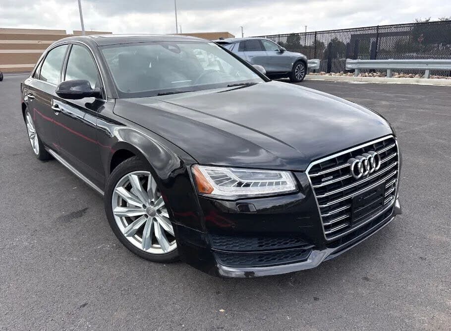 2017 AUDI A8