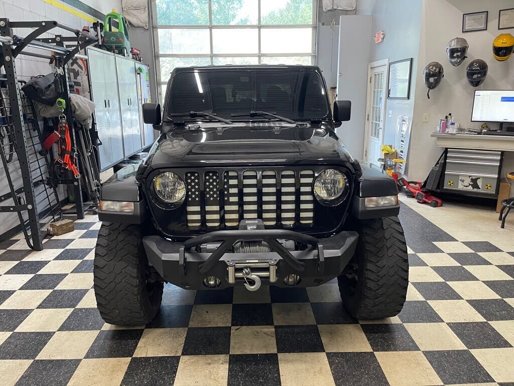 2021 JEEP Gladiator