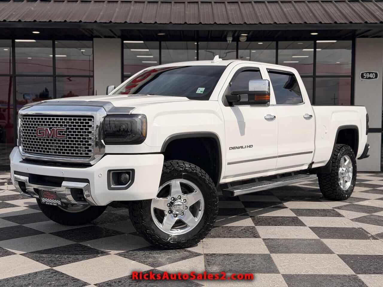 2016 GMC Sierra