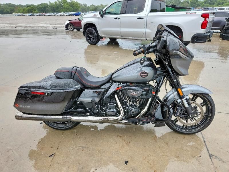 2025 HARLEY DAVIDSON FLHXSE / CVO Street Glide