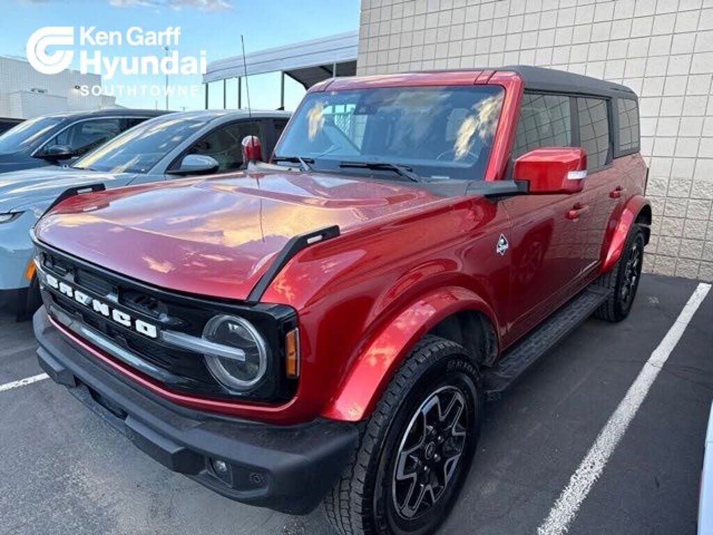 2022 FORD Bronco