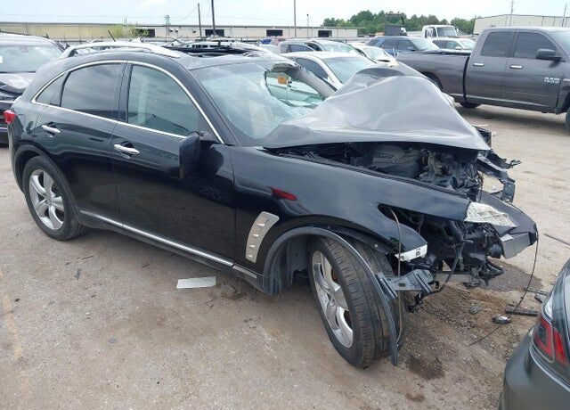 2011 INFINITI FX35