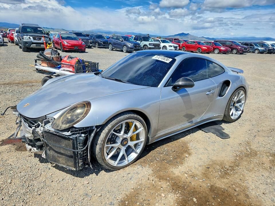 2017 PORSCHE 911