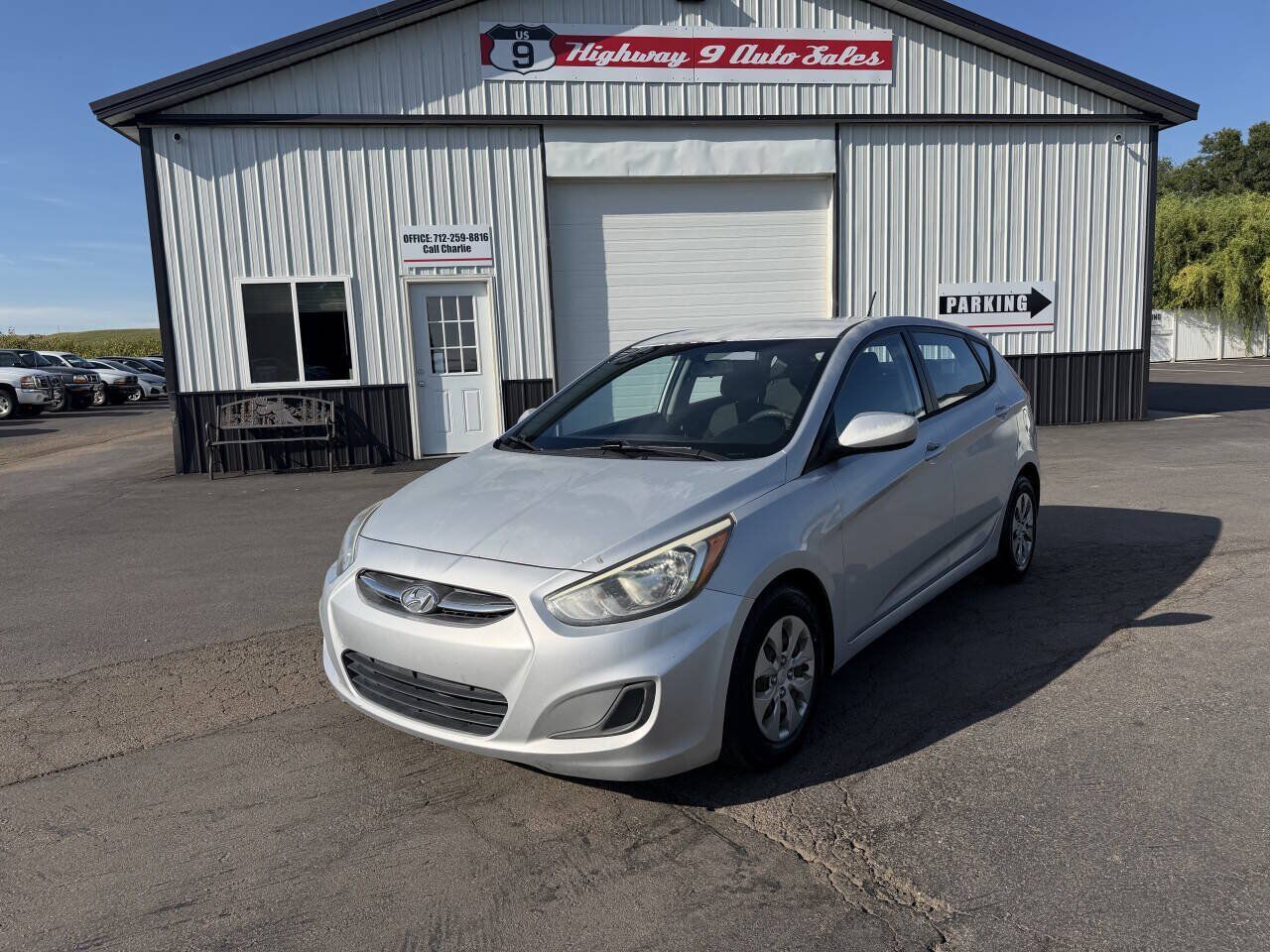 2015 HYUNDAI Accent