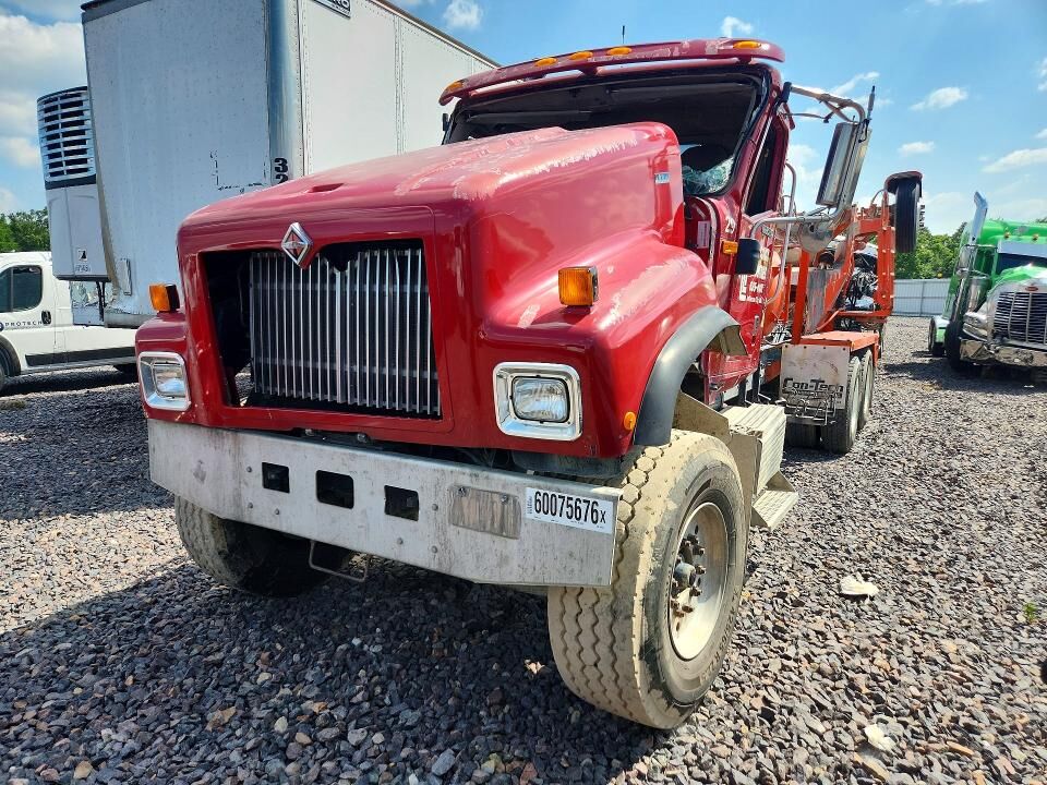 2013 INTERNATIONAL DF557