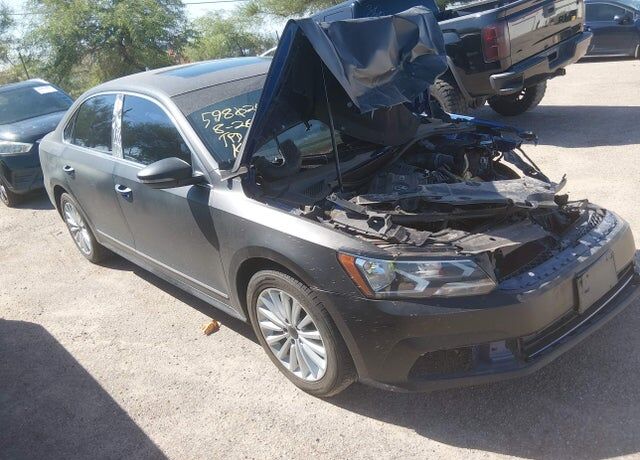 2017 VOLKSWAGEN Passat
