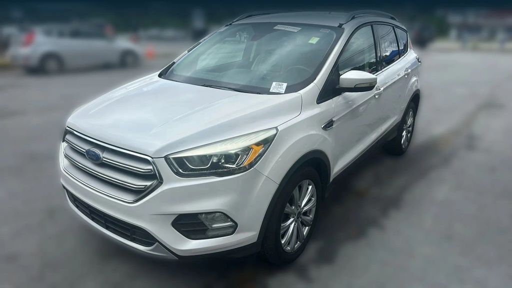 2017 FORD Escape