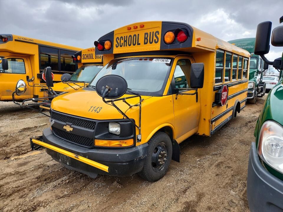 2011 CHEVROLET Express