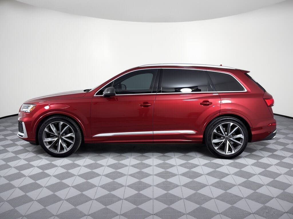 2022 Audi SQ7