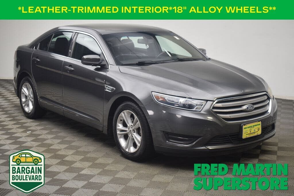 2017 FORD Taurus