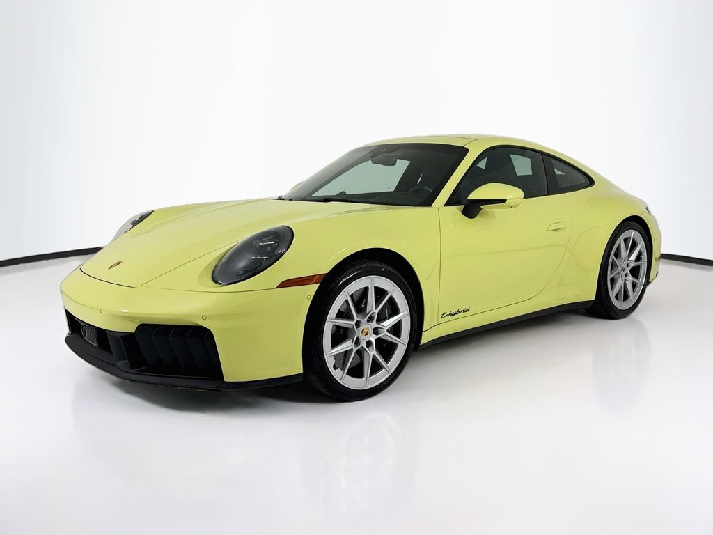 2025 PORSCHE 911