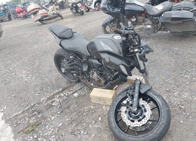 2019 YAMAHA MTN690