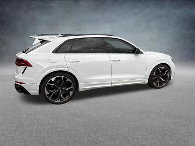 2024 Audi RS Q8