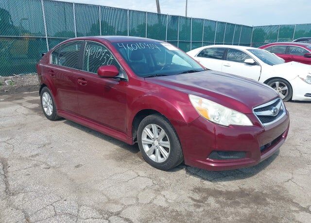 2010 SUBARU Legacy