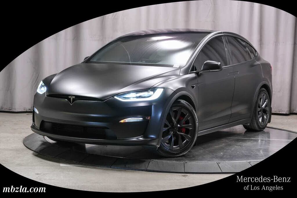 2024 TESLA Model X
