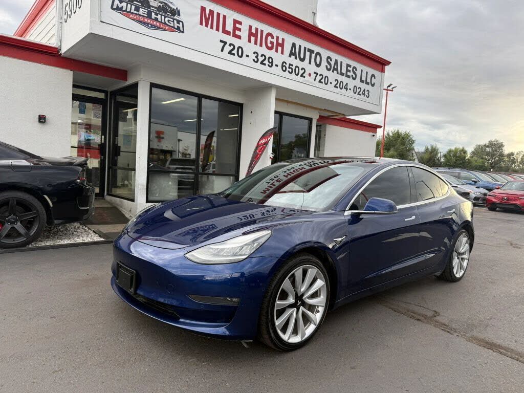 2018 TESLA Model 3