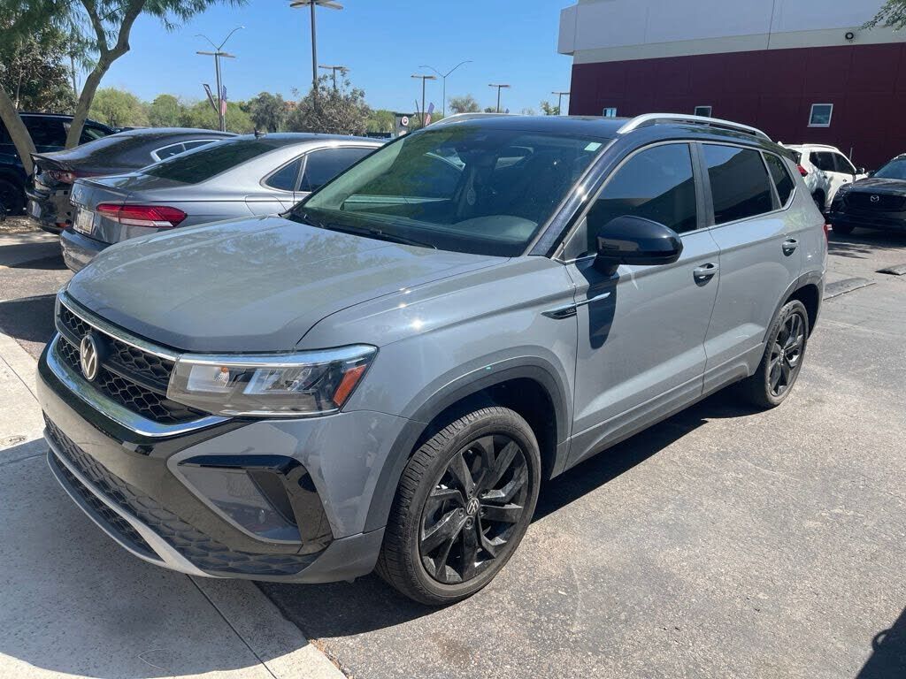 2024 VOLKSWAGEN Taos