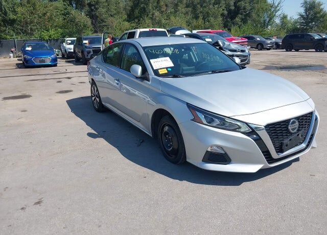 2021 NISSAN Altima