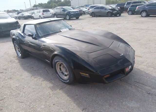 1982 CHEVROLET Corvette