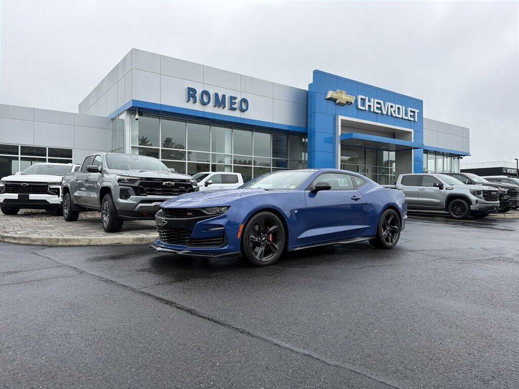 2019 CHEVROLET Camaro