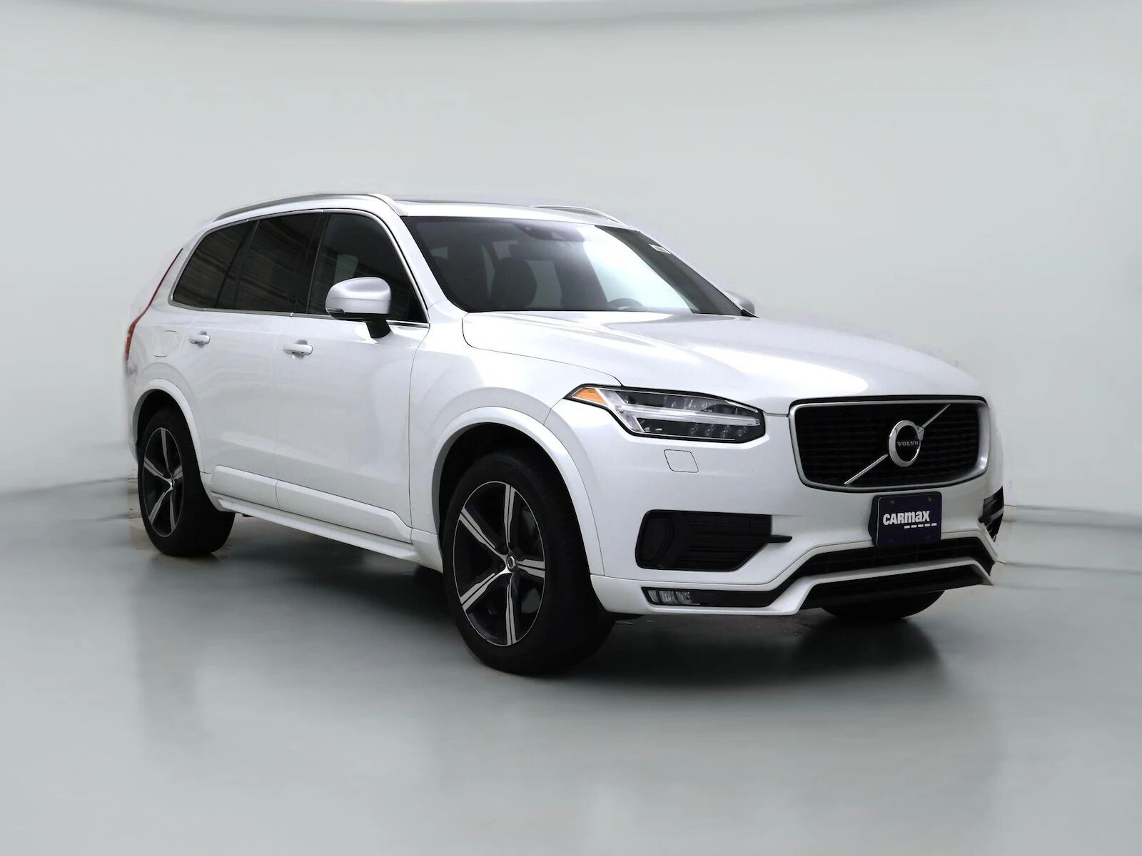 2018 VOLVO XC90