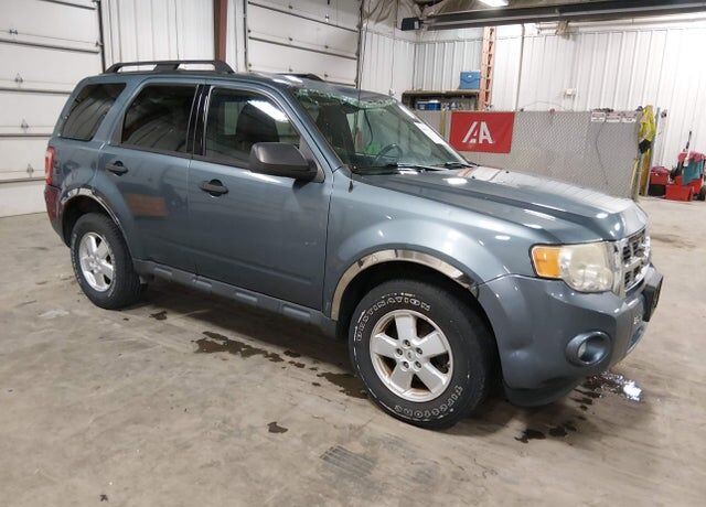 2010 FORD Escape