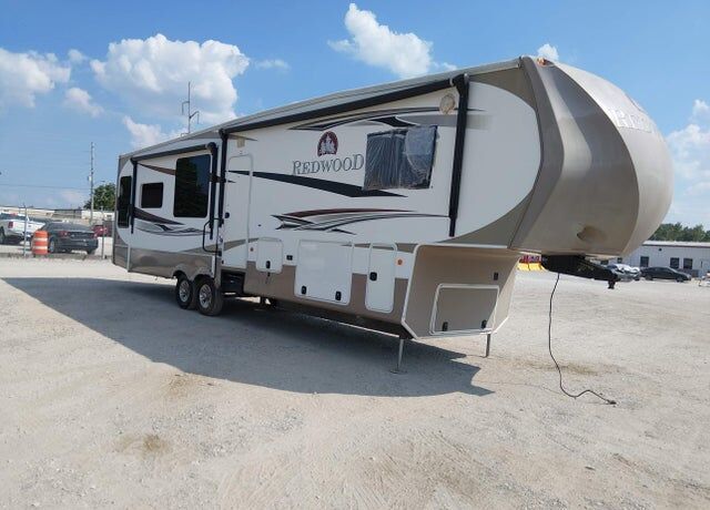 2012 DS CORP DBA CROSSROADS RV DS Corp dba Crossroads RV