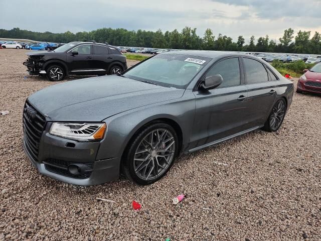 2017 AUDI S8