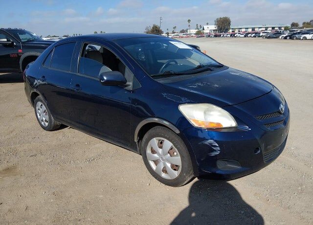 2008 TOYOTA Yaris