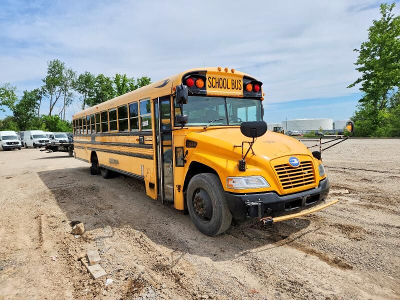 2012 BLUE BIRD BB Conventional