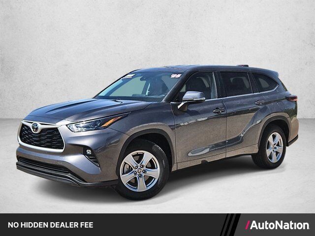 2025 TOYOTA Highlander