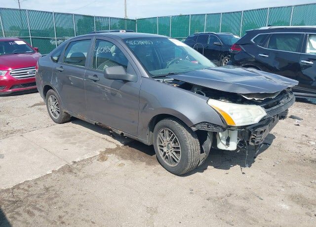 2011 FORD Focus