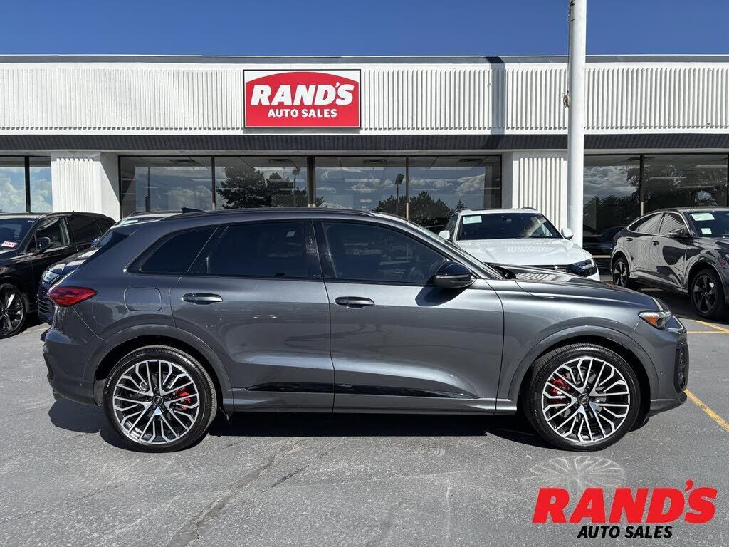 2025 AUDI SQ5