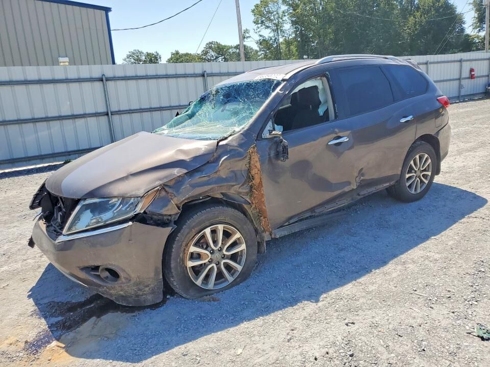 2016 NISSAN Pathfinder