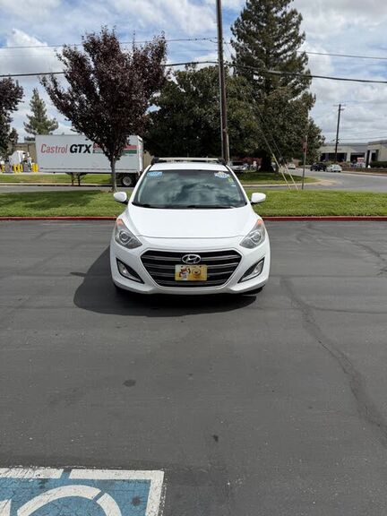 2017 HYUNDAI Elantra GT