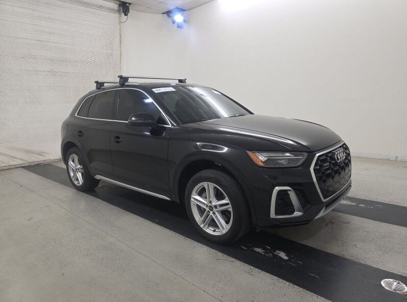 2024 AUDI Q5 e