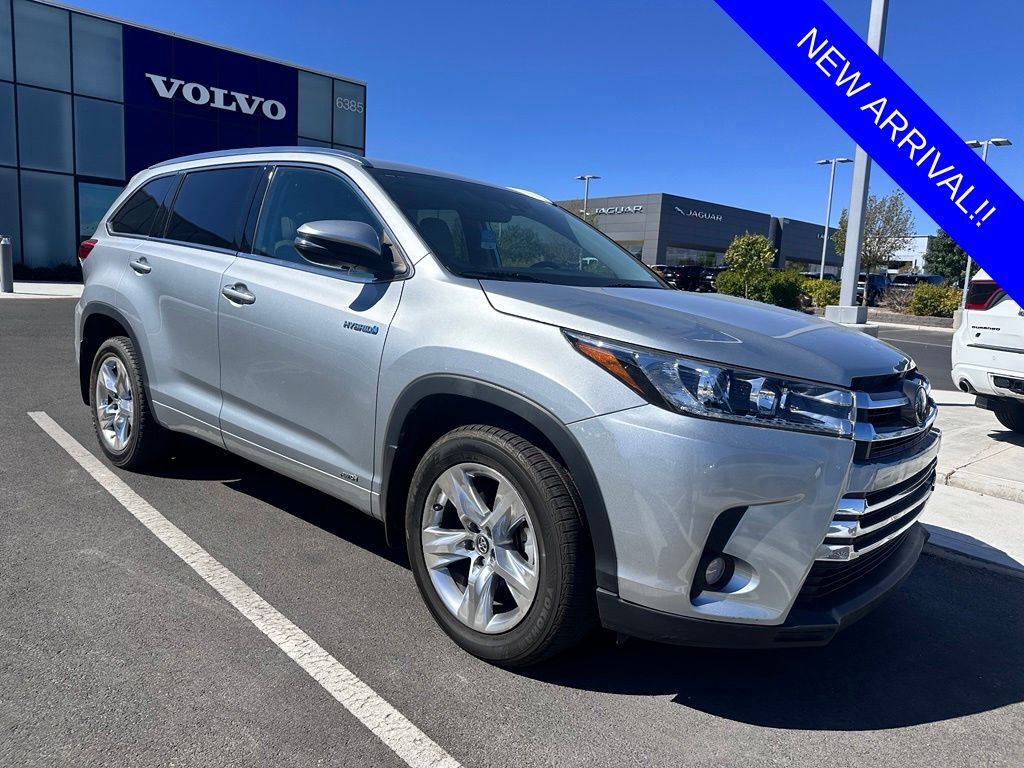 2018 TOYOTA Highlander