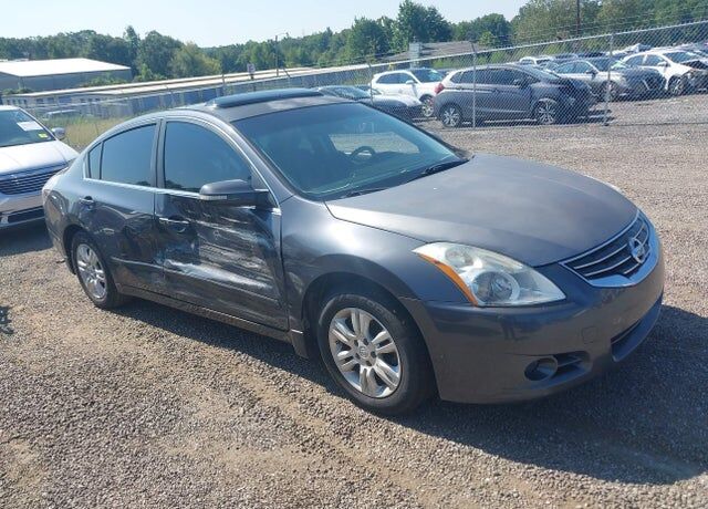 2012 NISSAN Altima