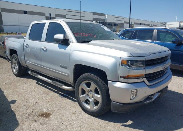 2018 CHEVROLET Silverado
