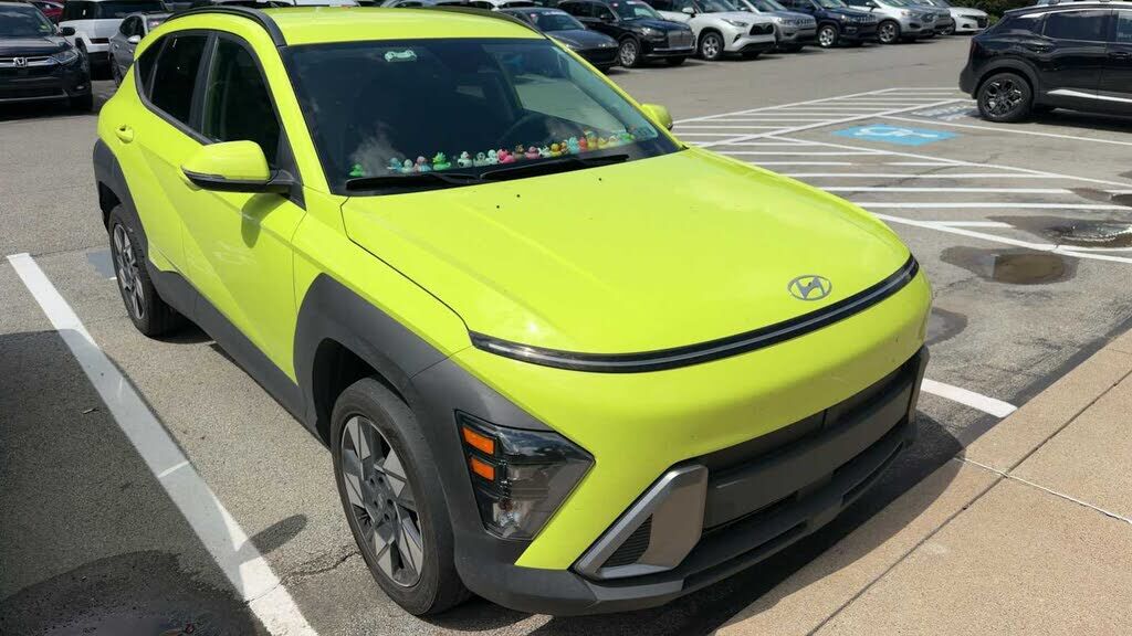 2024 HYUNDAI Kona