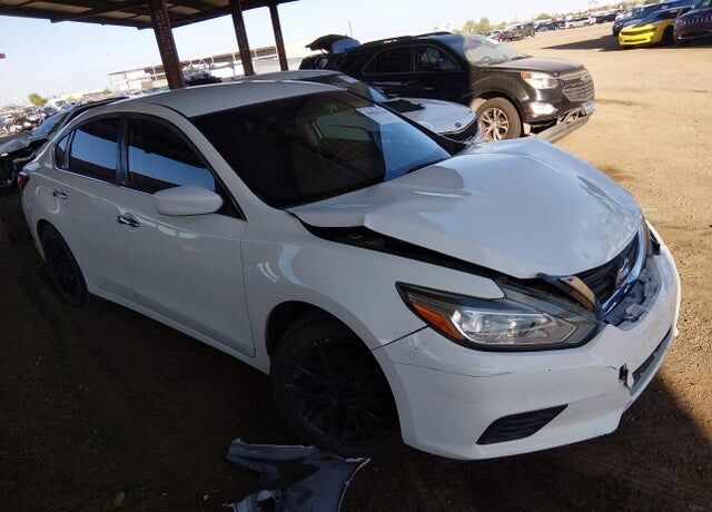 2017 NISSAN Altima