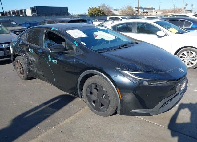 2023 TOYOTA PRIUS