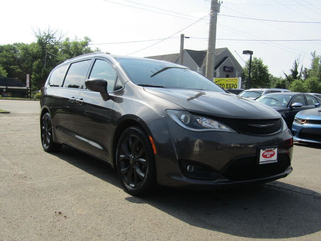 2018 CHRYSLER Pacifica