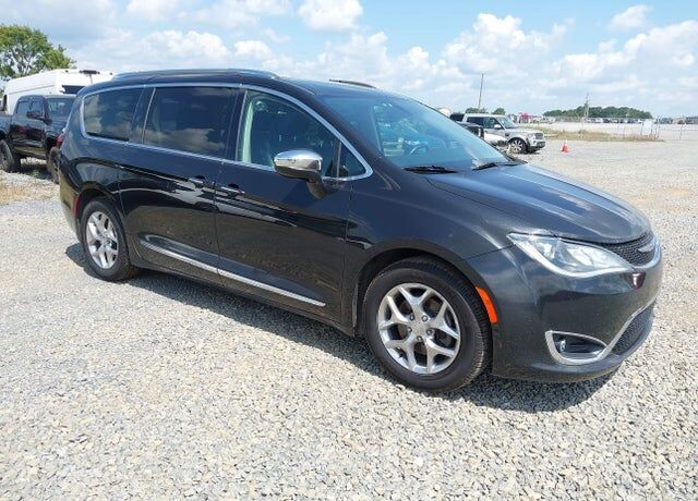2019 CHRYSLER Pacifica