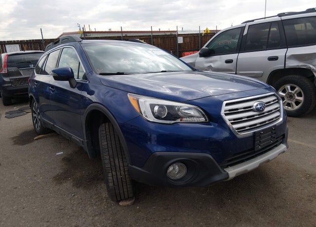 2016 SUBARU Outback