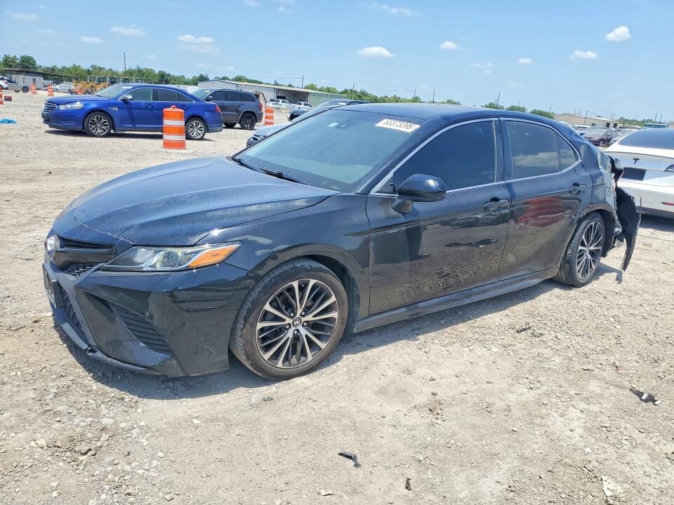 2018 TOYOTA Camry