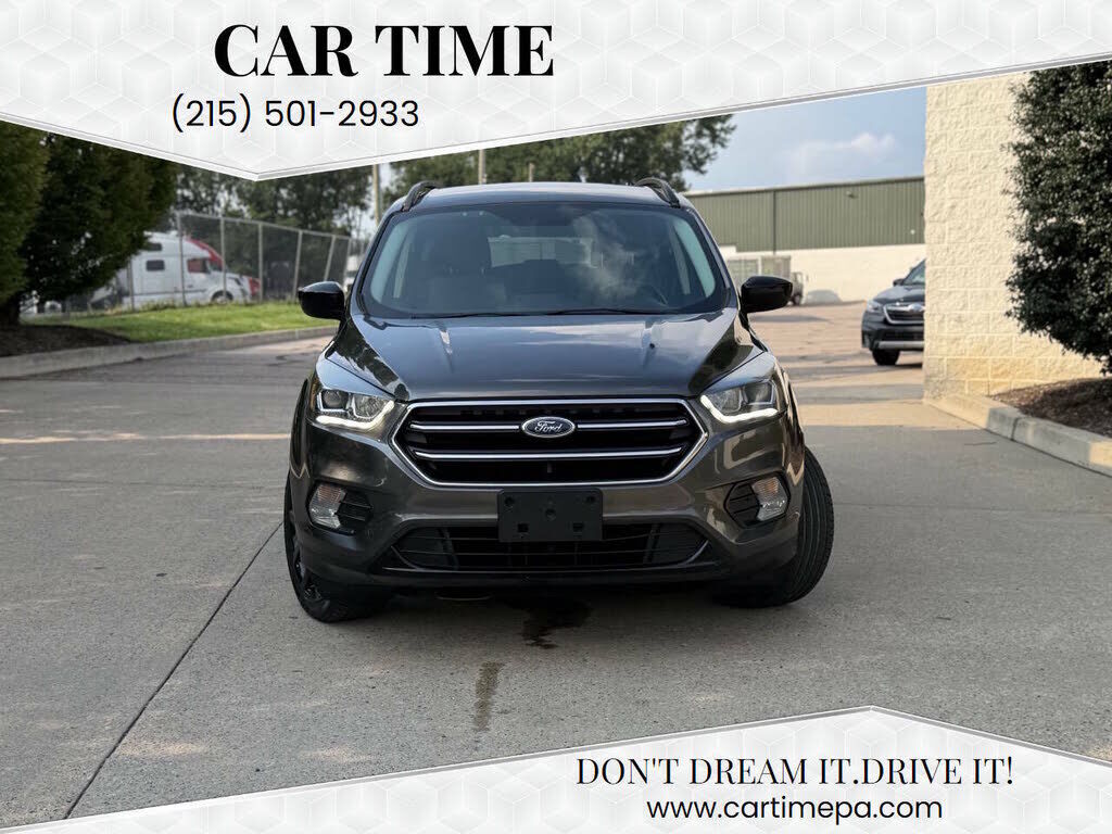 2017 FORD Escape