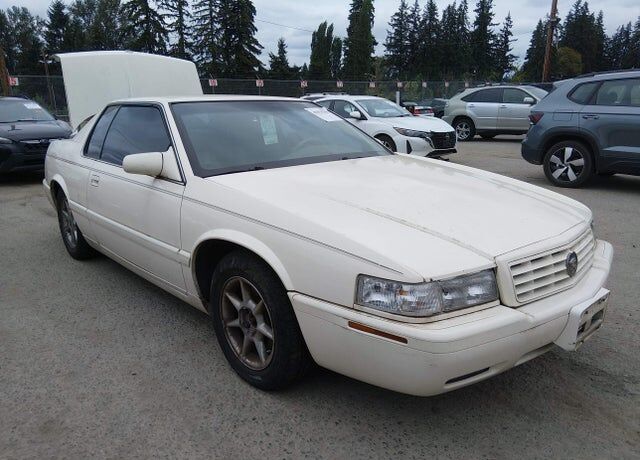 2002 CADILLAC Eldorado