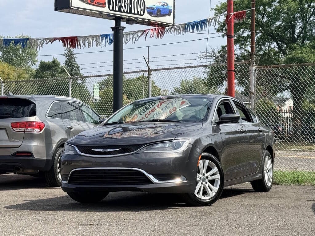 2016 CHRYSLER 200