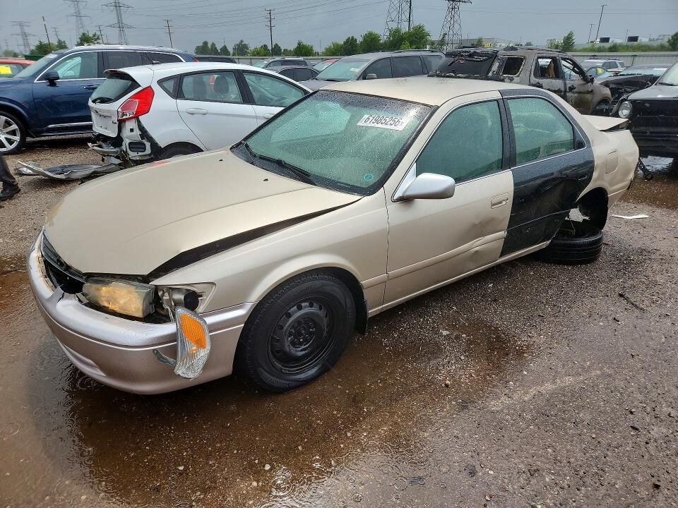 2000 TOYOTA Camry